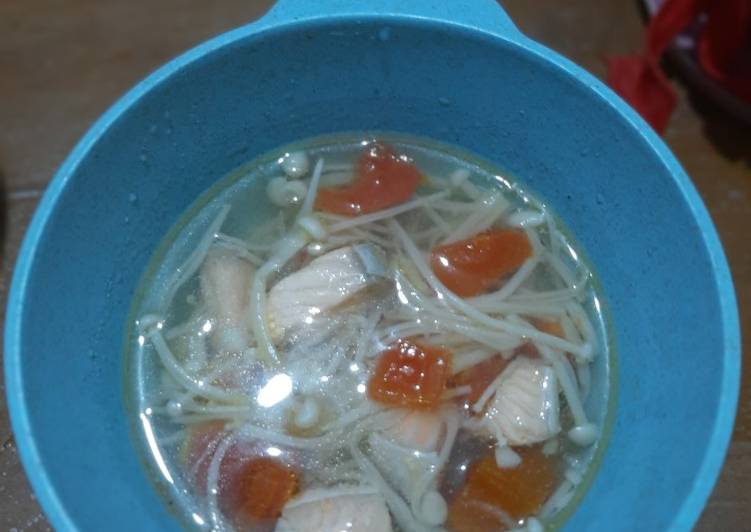 Enoki mushroom soup