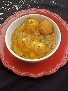 তিল দই ডিমের কারী রেসিপির প্রধান ছবি
