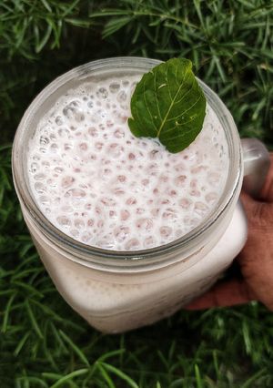 A picture of Banana Strawberry Milkshake 🍓 🍌.