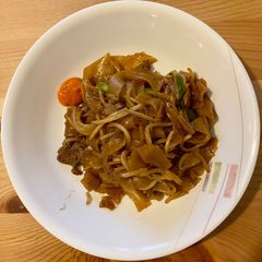 A picture of Stir Fry Rice Noodles with Beef 乾炒牛河.