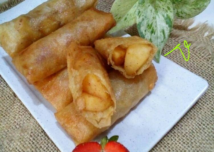 Lumpia Apel