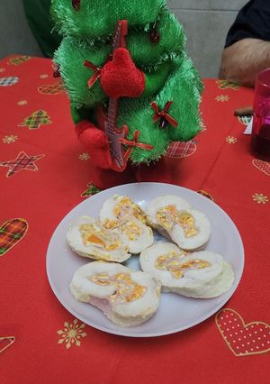 Una foto de Arrollado de pollo(otra forma) para servir en año nuevo