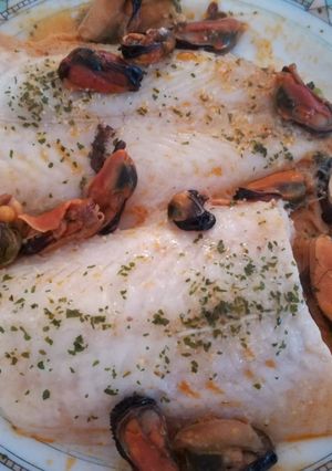Foto principal de Abadejo al microondas con mejillones en escabeche
