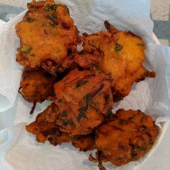 A picture of Piazee (lentil fritters).