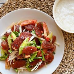 A picture of 👩🏽‍🍳👩🏻‍🍳10-min. Easy Thai Style Spicy Salad Eat with Boiled Rice •Street food |ThaiChef Food.