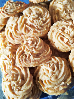 Foto resep Kue semprit sagu keju lumer no oven