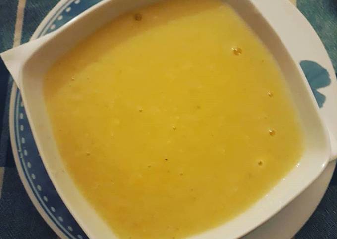 Vellutata di zucca bianca con patate bianche e spezie