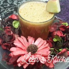 A picture of Homemade Pure Apple Juice.