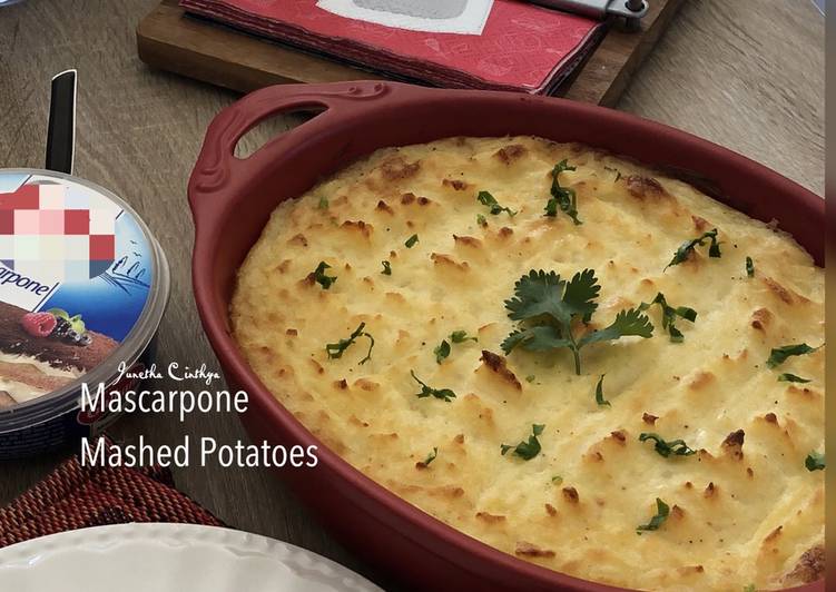 Mascarpone Mashed Potatoes