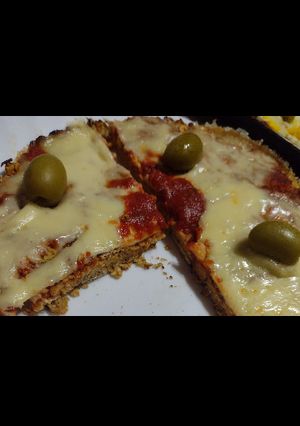 Una foto de Pizza con base de avena.! Un 100.!