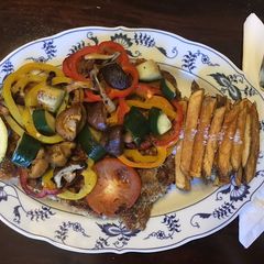 A picture of 500. California Farm Paprika Schnitzel.