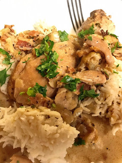 A picture of Chicken White Wine Cream Sauce.