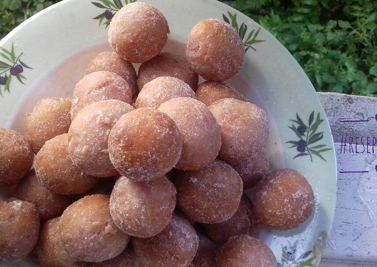 Bola Donat Ubi Ungu