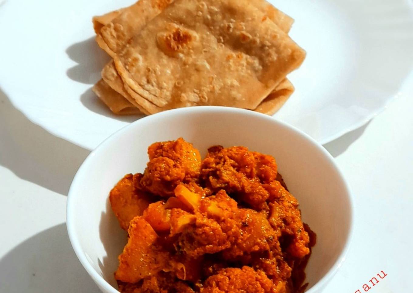 Phulkopir Aloo Dalna