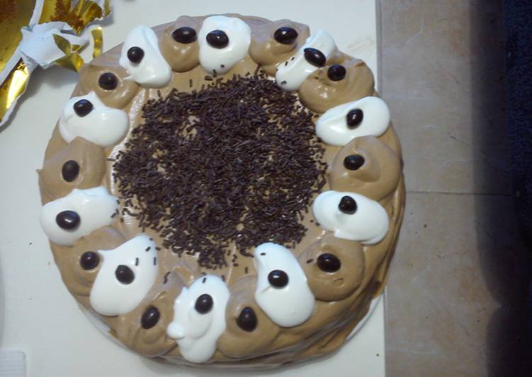 Simple Way to Prepare Homemade Tarta de chocolate con más chocolate