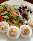 Huevos rellenos de atún