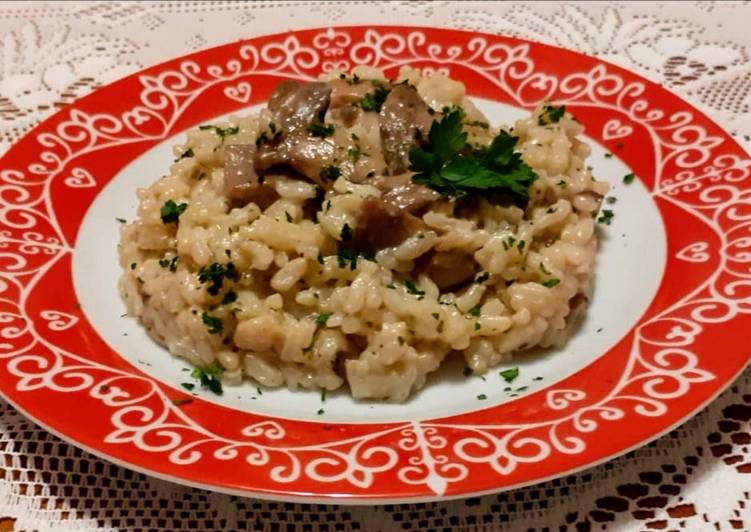 Step-by-Step Guide to Prepare Favorite Risotto ai funghi porcini