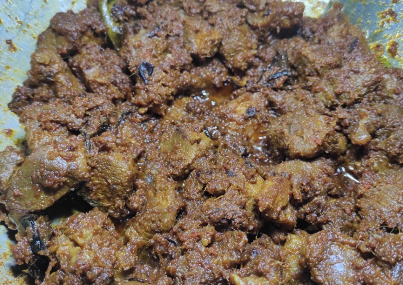 Rendang daging kerbau