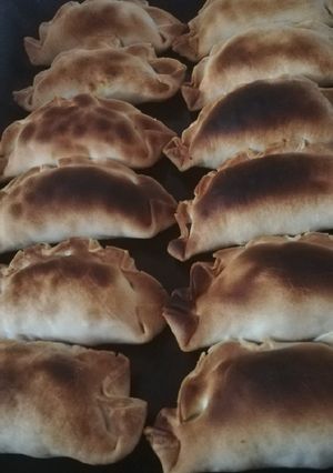Una foto de Empanadas de pollo!