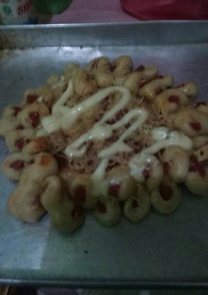 Foto resep pizza kentang sosis