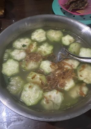 Foto resep Sup Sawi Oyong ala Fe