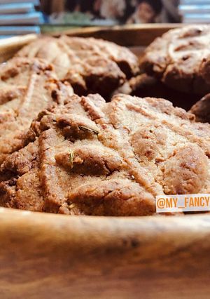 A picture of Baked Thekua.