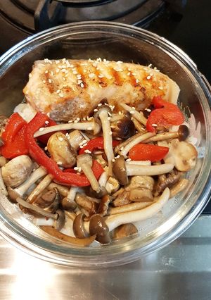 鮭魚便當 的食譜成品照片