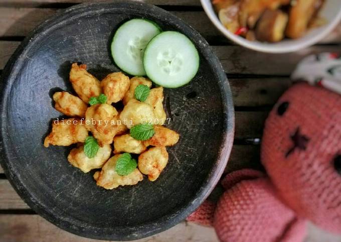 Fillet Dada Ayam Goreng dengan Bumbu Buah