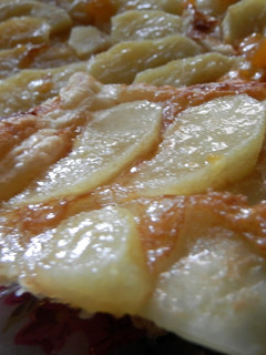 Una foto de Tarta de manzana con dulce de leche