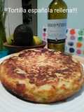 Tortilla española rellena de queso azul