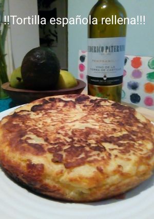 Una foto de Tortilla española rellena de queso azul