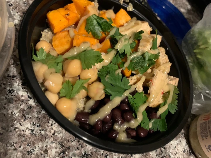 Easy Way Make Mexican Quinoa Bowl the Delicious You can take Joss in your mouth