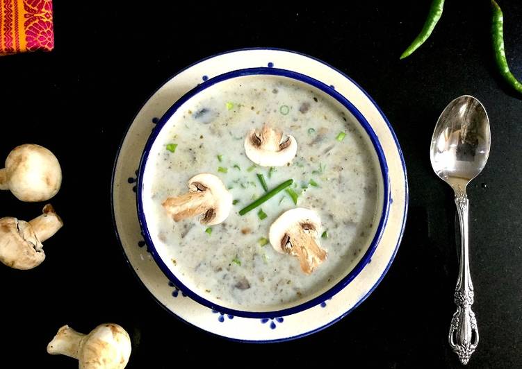 Easiest Way to Prepare Ultimate Creamy Mushroom Soup