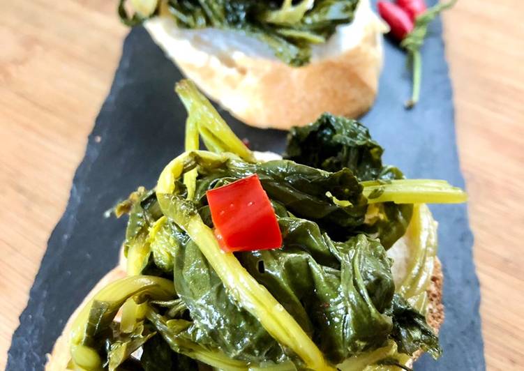 Recipe of Perfect Broccoletti (friarielli) soffocati