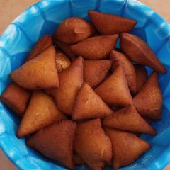 A picture of Mandazi.
