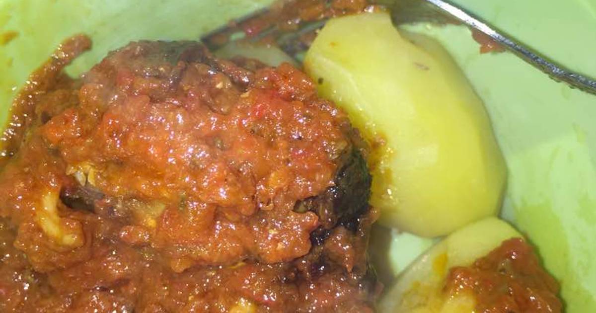 Boiled Irish Potato Chicken Stew