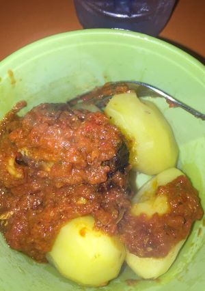 A picture of Boiled Irish Potato Chicken Stew.