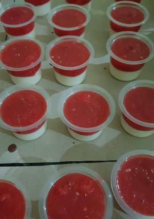 Foto resep Puding merah putih dengan buah asli