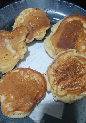 Una foto de Pancakes (tortitas americanas) 🥞🥞 súper fáciles