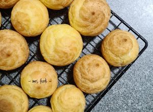 Foto resep Eclair Milk Vla aka Kue Soes Takaran Gram. Anti gagal