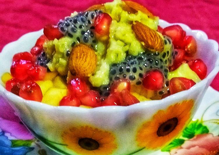 Recipe of Perfect Honey Oats with Mix fruits