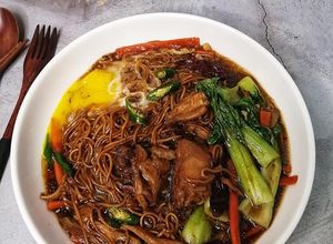 Gambar Yee Mee Sizzling Tanpa Hot Plate