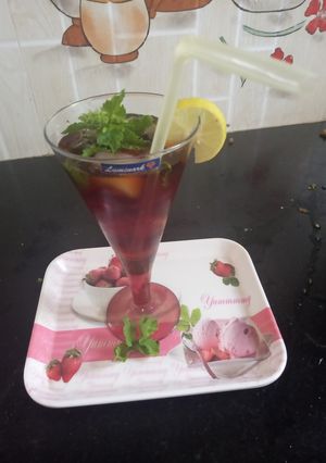 A picture of Lemon Ice Tea.