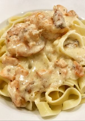Hình của món Salmon Cream Fettuccine 🍝🍝.