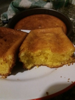 Una foto de Torta de mandarina licuada