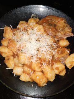 Una foto de Ñoquis de papa con salsa de osobuco (N°1: ñoquis)