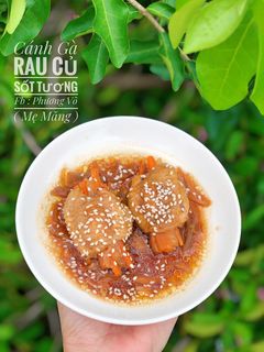 Hình của món Cánh Gà Rau Củ Sốt Tương.