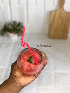 A picture of Watermelon slush 🍉🍹.