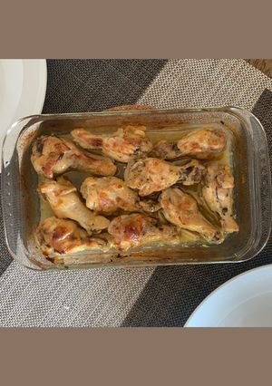 Una foto de Muslitos de pollo al horno 🍗