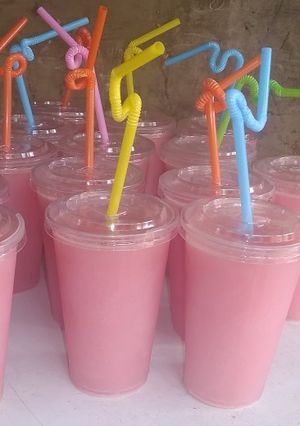 A picture of Melon shakes.